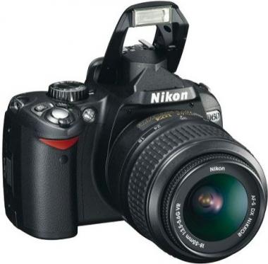 Цифровой фотоаппарат Nikon D60