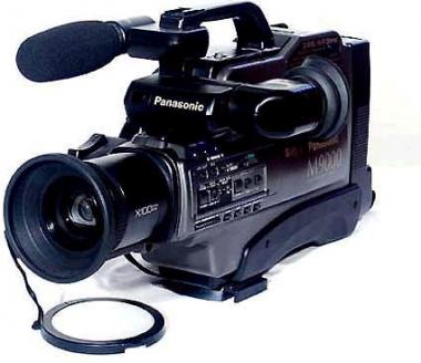 Видеокамера Panasonic NV-M9000