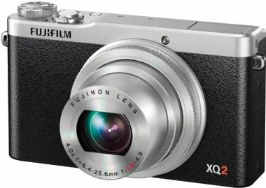 Цифровой фотоаппарат Fujifilm XQ2