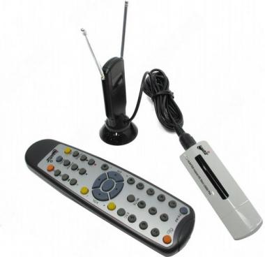 TV-тюнер IconBit TV-HUNTER Hybrid HD Stick U500 FM