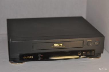 Видеомагнитофон Philips VR253/55
