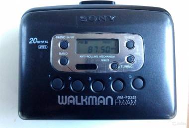 Кассетный плеер Sony Walkman WM-FX221